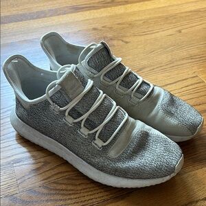 Adidas Gray and White Size 10 Sneakers